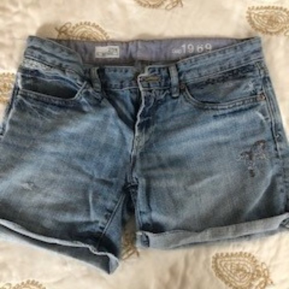 Gap Boyfriend Denim Shorts